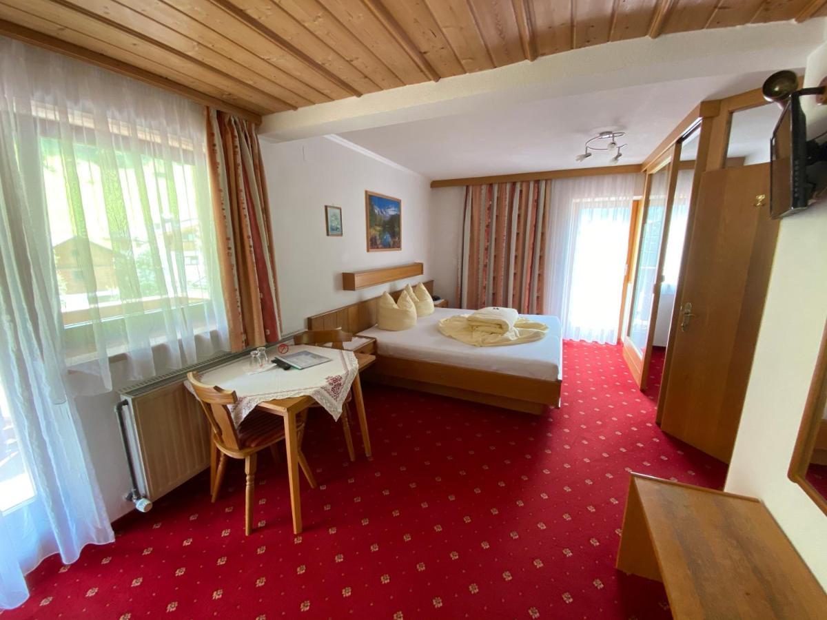 Fusch an der Grossglocknerstrasse Hotel Unterkraemerhof מראה חיצוני תמונה